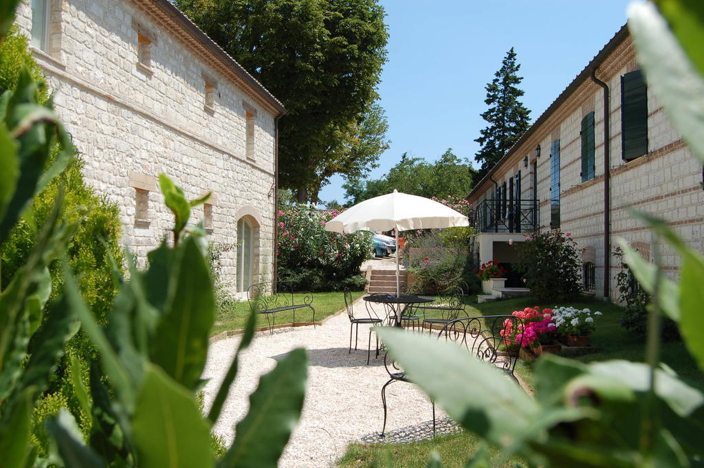 Valcastagno Relais & Residence Sirolo Dış mekan fotoğraf