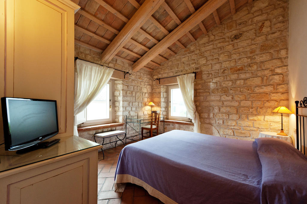 Valcastagno Relais & Residence Sirolo Oda fotoğraf